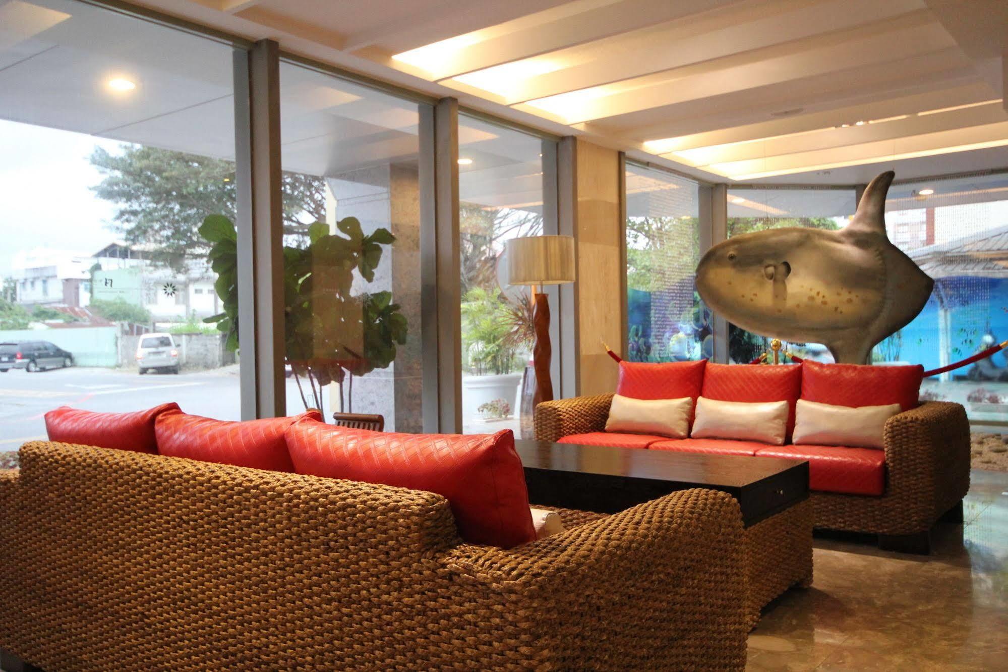 Fish Hotel Hualien Экстерьер фото