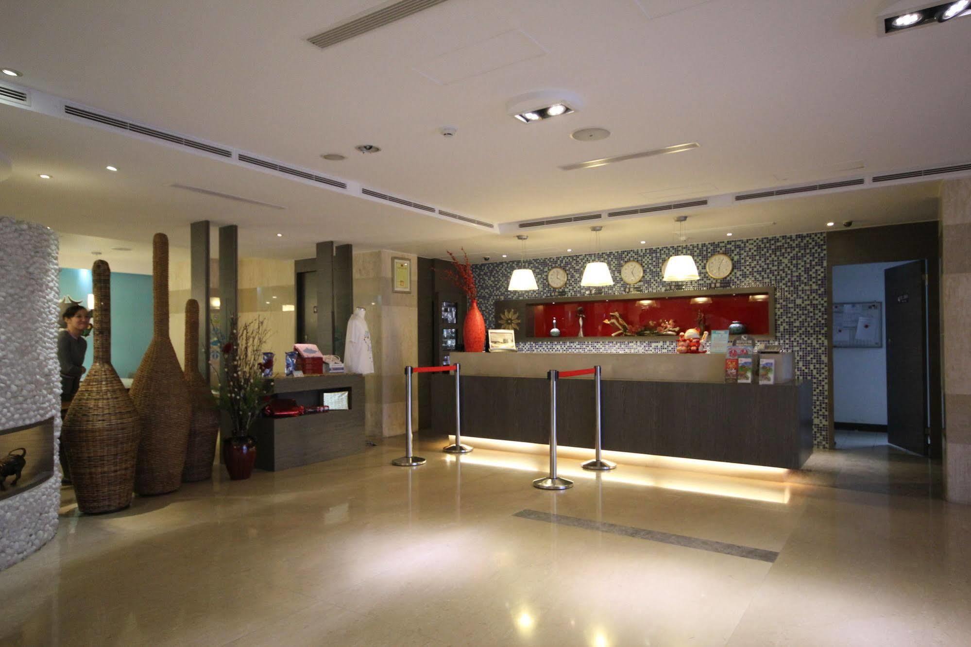 Fish Hotel Hualien Экстерьер фото