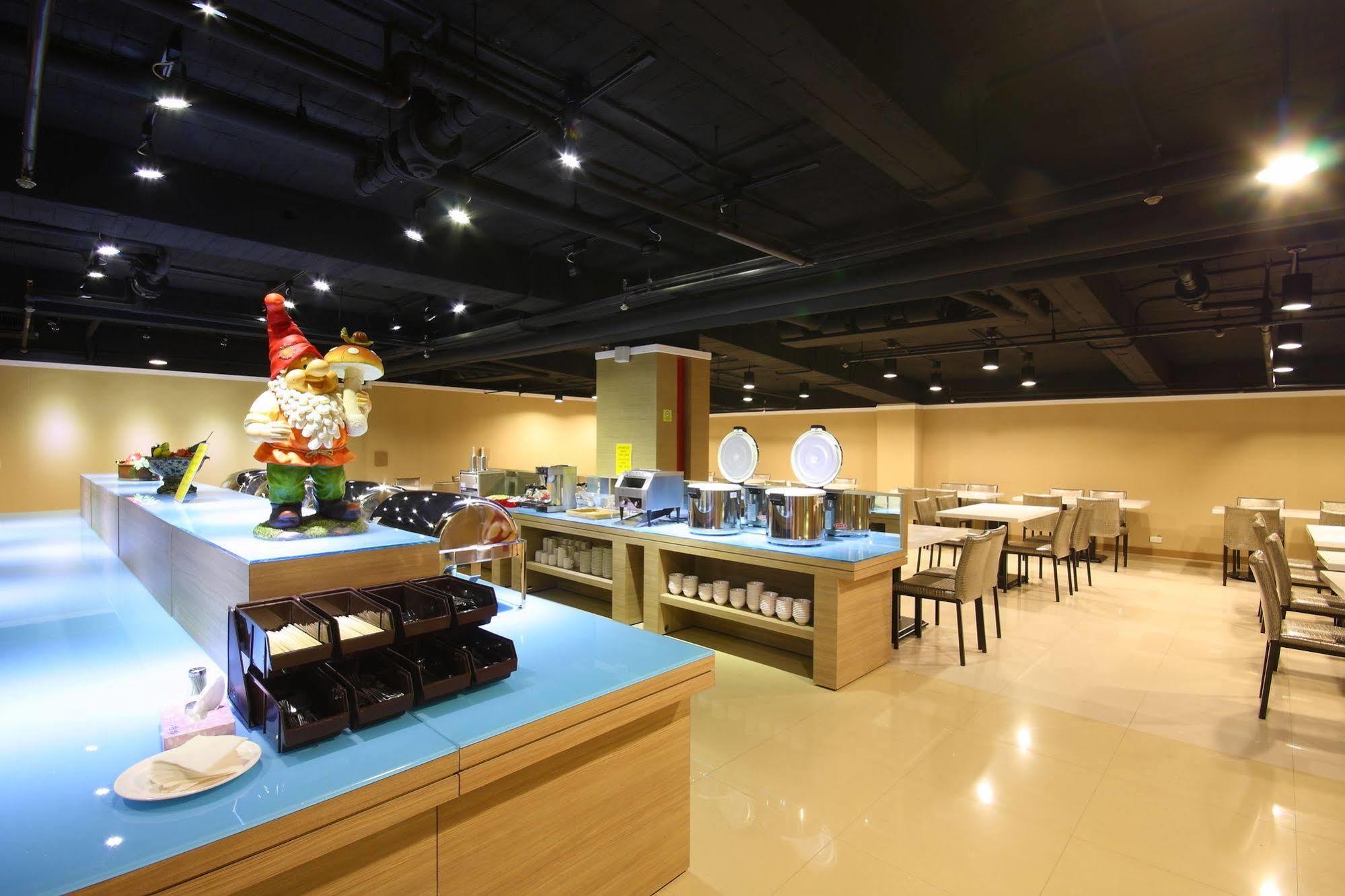 Fish Hotel Hualien Экстерьер фото