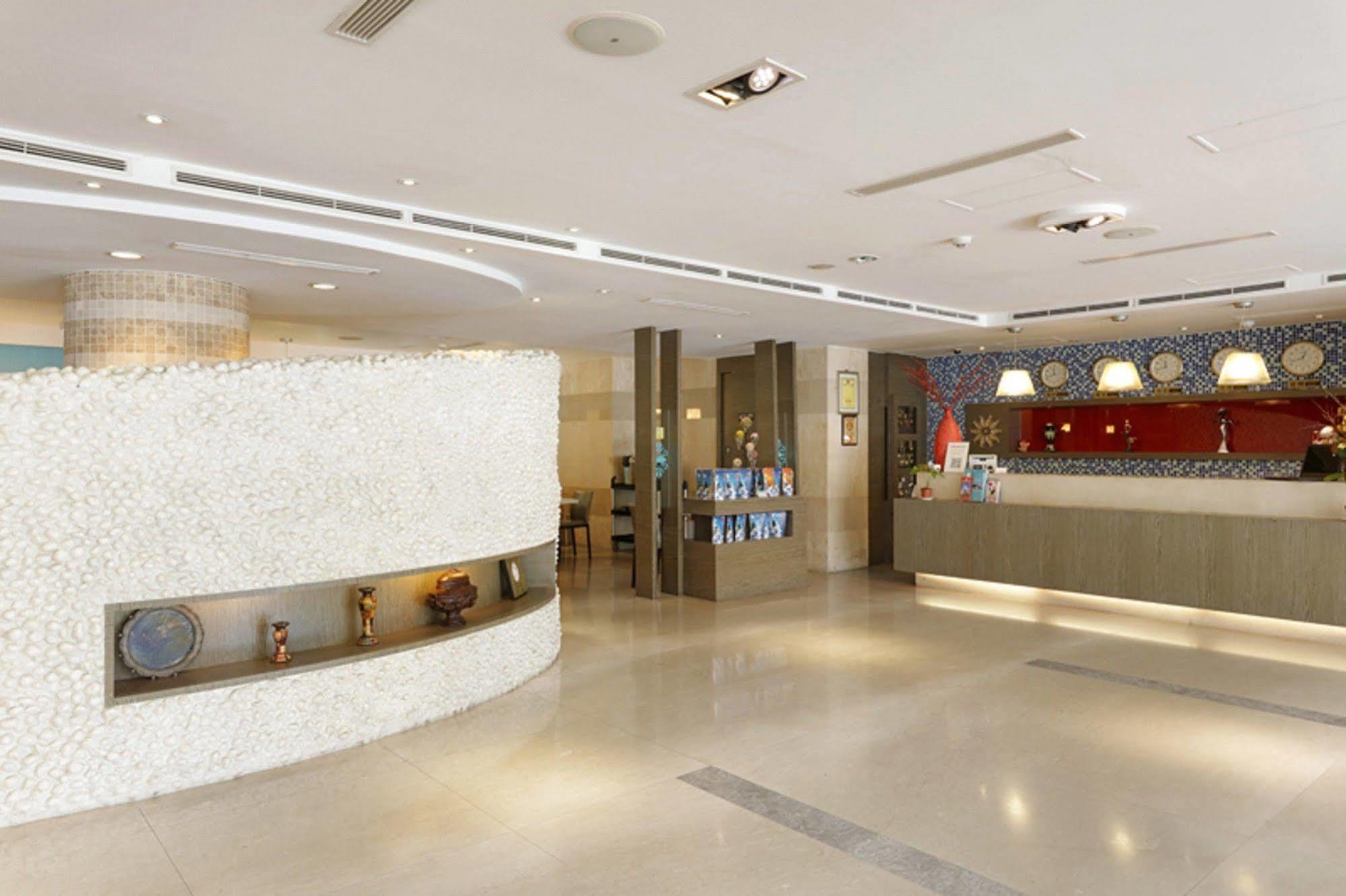 Fish Hotel Hualien Экстерьер фото